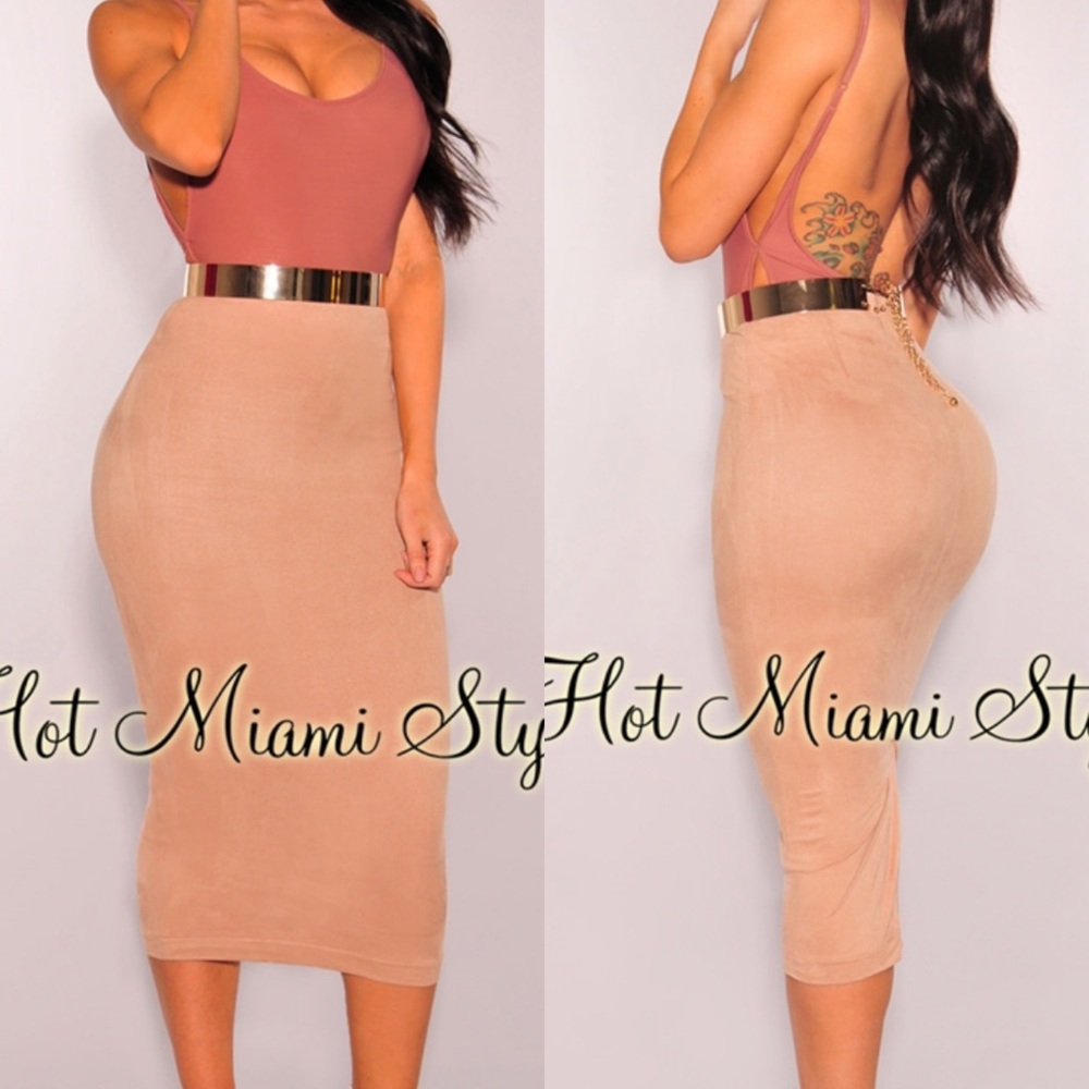 NWOT Nude Faux Suede Lined Stretchy Pencil Skirt